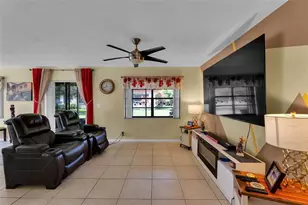 9802 NW 75th Ct, Tamarac, FL 33321 - Photo 21