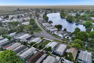 601 NW 215th Ave, Pembroke Pines, FL 33029 - Photo 3