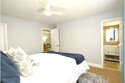 1010 SE 15th St, Unit #112, Fort Lauderdale, FL 33316 - Photo 11