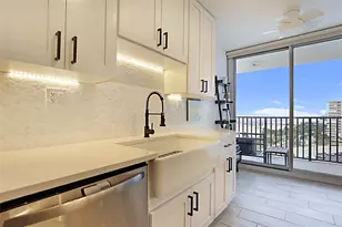 525 N Ocean Blvd, Pompano Beach, FL 33062 - Photo 13