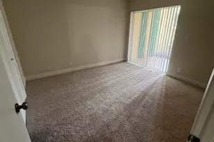 7630 Westwood Dr, Tamarac, FL 33321 - Photo 5