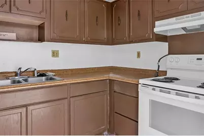 207 NW 32nd Ct, Unit #106, Pompano Beach, FL 33064 - Photo 11