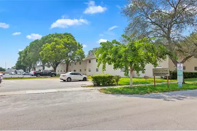 207 NW 32nd Ct, Unit #106, Pompano Beach, FL 33064 - Photo 5