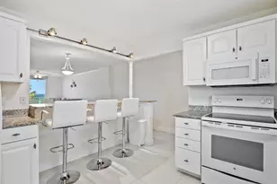 1051 Hillsboro Mile Unit, Hillsboro Beach, FL 33062 - Photo 17