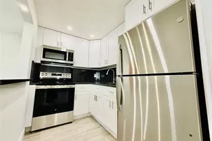 5050 NW 7th St, Miami, FL 33126 - Photo 5