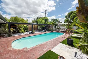 1521 NE 3rd Ave, Fort Lauderdale, FL 33304 - Photo 1