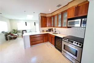 1521 NE 3rd Ave, Fort Lauderdale, FL 33304 - Photo 9