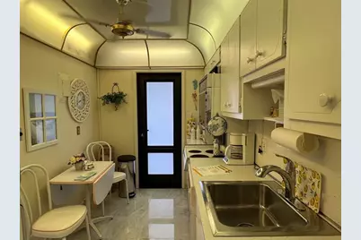 2601 NE 14th Street Cswy, Unit #127, Pompano Beach, FL 33062 - Photo 9