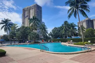 19390 Collins Ave Unit, Sunny Isles Beach, FL 33160 - Photo 31