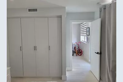 19390  Collins Ave, Unit #216, Sunny Isles Beach, FL 33160 - Photo 11
