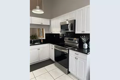 18266  Covina Way, Unit #202, Boca Raton, FL 33498 - Photo 15