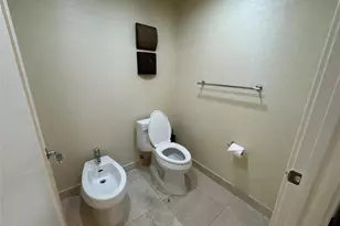 9400 W Bay Harbor Dr, Bay Harbor Islands, FL 33154 - Photo 13