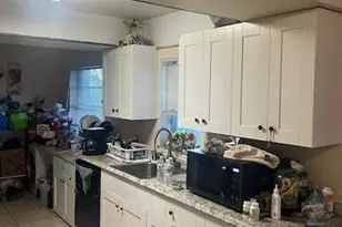 575 NW 41st St, Fort Lauderdale, FL 33309 - Photo 15