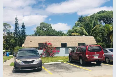 575 NW 41st St, Fort Lauderdale, FL 33309 - Photo 1