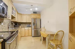 4250 Galt Ocean Dr, Fort Lauderdale, FL 33308 - Photo 9