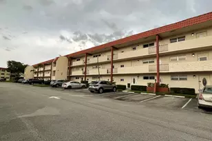 361 S Hollybrook Dr, Pembroke Pines, FL 33025 - Photo 39