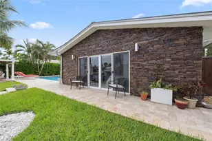 2761 NE 57th Ct, Fort Lauderdale, FL 33308 - Photo 37