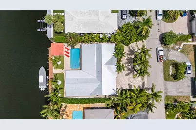 2761 NE 57th Ct, Fort Lauderdale, FL 33308 - Photo 11