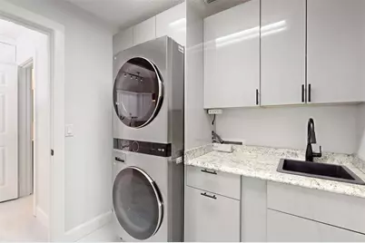 9485 E Maiden Ct, Vero Beach, FL 32963 - Photo 25