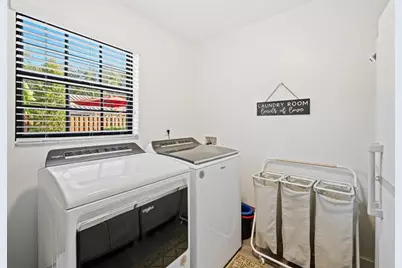 8340 NW 167th Ter, Miami Lakes, FL 33016 - Photo 15