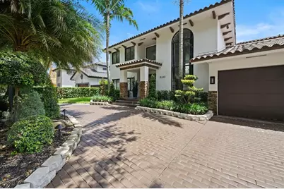 8340 NW 167th Ter, Miami Lakes, FL 33016 - Photo 7