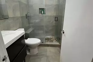 1410 NE 56th Ct, Fort Lauderdale, FL 33334 - Photo 7