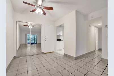 3115  Oakland Shores Dr, Unit #E110, Oakland Park, FL 33309 - Photo 9