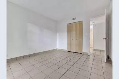 3115  Oakland Shores Dr, Unit #E110, Oakland Park, FL 33309 - Photo 19