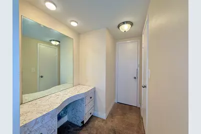 1201  Hillcrest Ct, Unit #109, Hollywood, FL 33021 - Photo 17