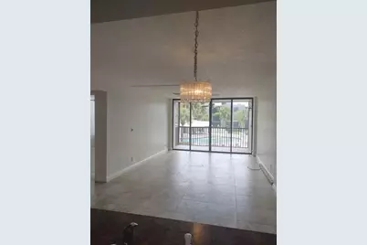 9  Royal Palm Way, Unit #201, Boca Raton, FL 33432 - Photo 5