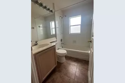 2458 SE Wald St, Port Saint Lucie, FL 34984 - Photo 19