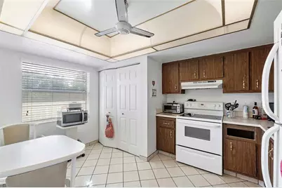 7664 NW 18th St, Unit #302, Margate, FL 33063 - Photo 3