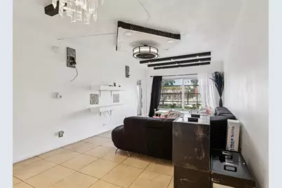 7897  Golf Circle Dr, Unit #107, Margate, FL 33063 - Photo 9