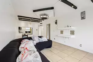 7897 Golf Cir Dr, Margate, FL 33063 - Photo 11