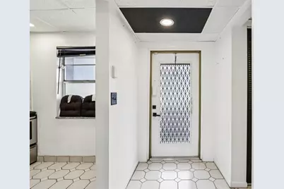 7897  Golf Circle Dr, Unit #107, Margate, FL 33063 - Photo 15