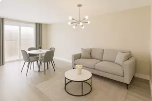 800 Parkview Dr, Hallandale Beach, FL 33009 - Photo 3