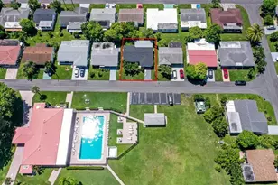 6708 NW 57th Dr, Tamarac, FL 33321 - Photo 11