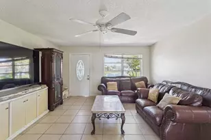 6708 NW 57th Dr, Tamarac, FL 33321 - Photo 9