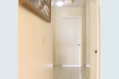 8261 NW 66th Ter, Tamarac, FL 33321 - Photo 15