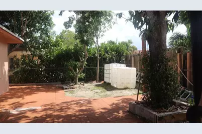 8261 NW 66th Ter, Tamarac, FL 33321 - Photo 29