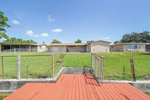 8720 Pasadena Blvd, Pembroke Pines, FL 33024 - Photo 23