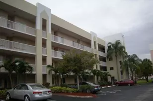 2541 N Nob Hill Rd, Sunrise, FL 33322 - Photo 19