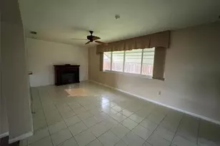 11541 NW 23rd St, Pembroke Pines, FL 33026 - Photo 9