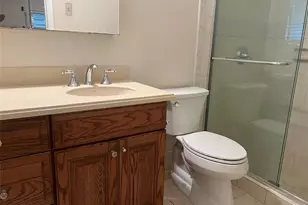 11541 NW 23rd St, Pembroke Pines, FL 33026 - Photo 17