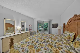 102 Newport F Unit, Deerfield Beach, FL 33442 - Photo 17