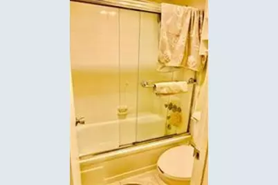 9230  Lagoon Pl, Unit #103, Davie, FL 33324 - Photo 9