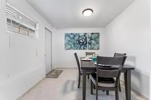 2140 N 57th Ave, Hollywood, FL 33021 - Photo 13