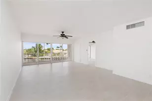 390 N Federal Hwy, Deerfield Beach, FL 33441 - Photo 9