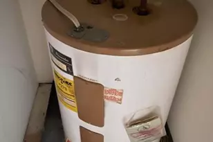 2840 S Oakland Forest Dr, Oakland Park, FL 33309 - Photo 21