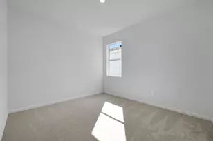 5501 NW Camberly Ct, Port Saint Lucie, FL 34987 - Photo 9